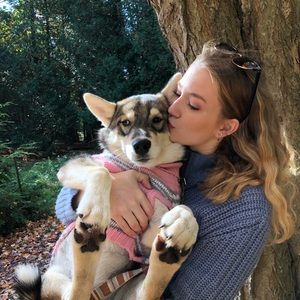 Meet your Posher, Kayla